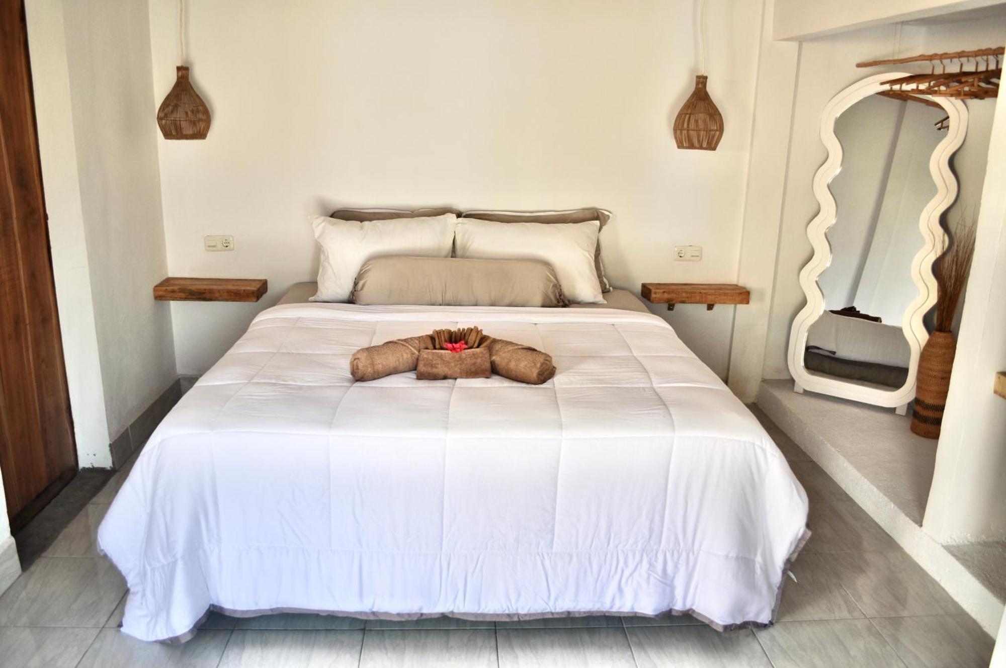 Ripbowl Guest House Selong Belanak Exterior photo